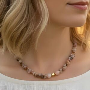 Elegant Beaded Necklace - Gold and Brown